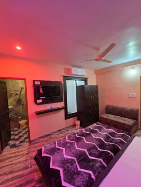 Suryansh Hotel